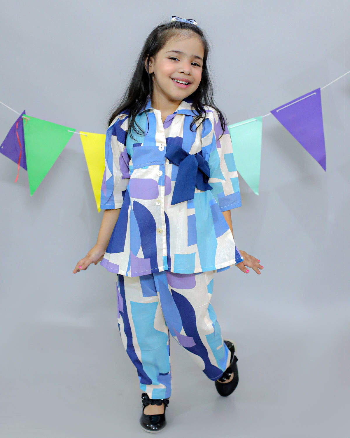 superminis Girls Cotton Abstract Print Top With Matching Waist Belt And Pant , Navy Blue