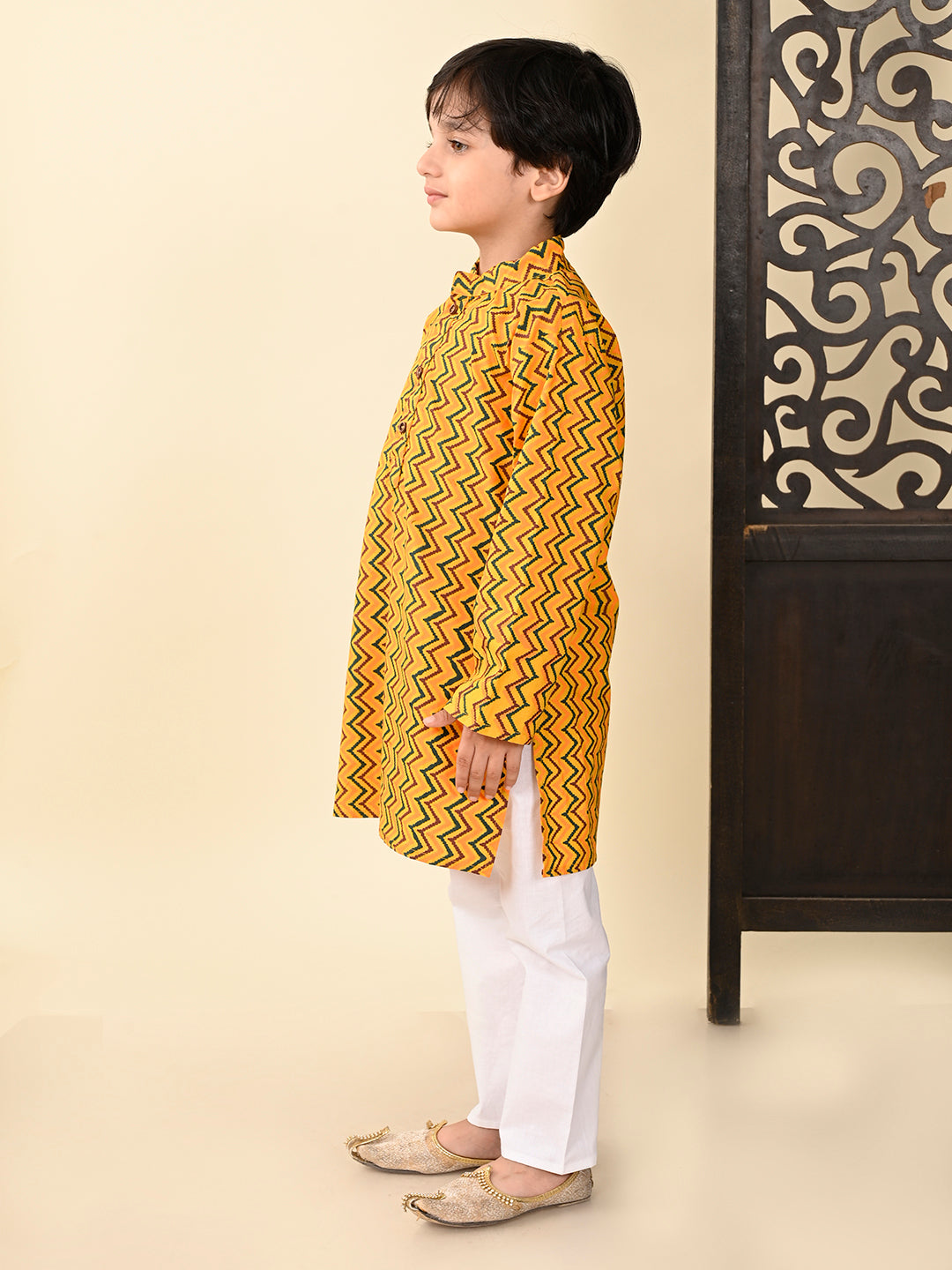 kurta-pyjama-yellow