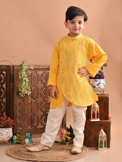 kurta-pyjama-yellow