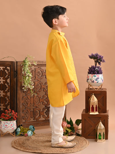 kurta-pyjama-yellow