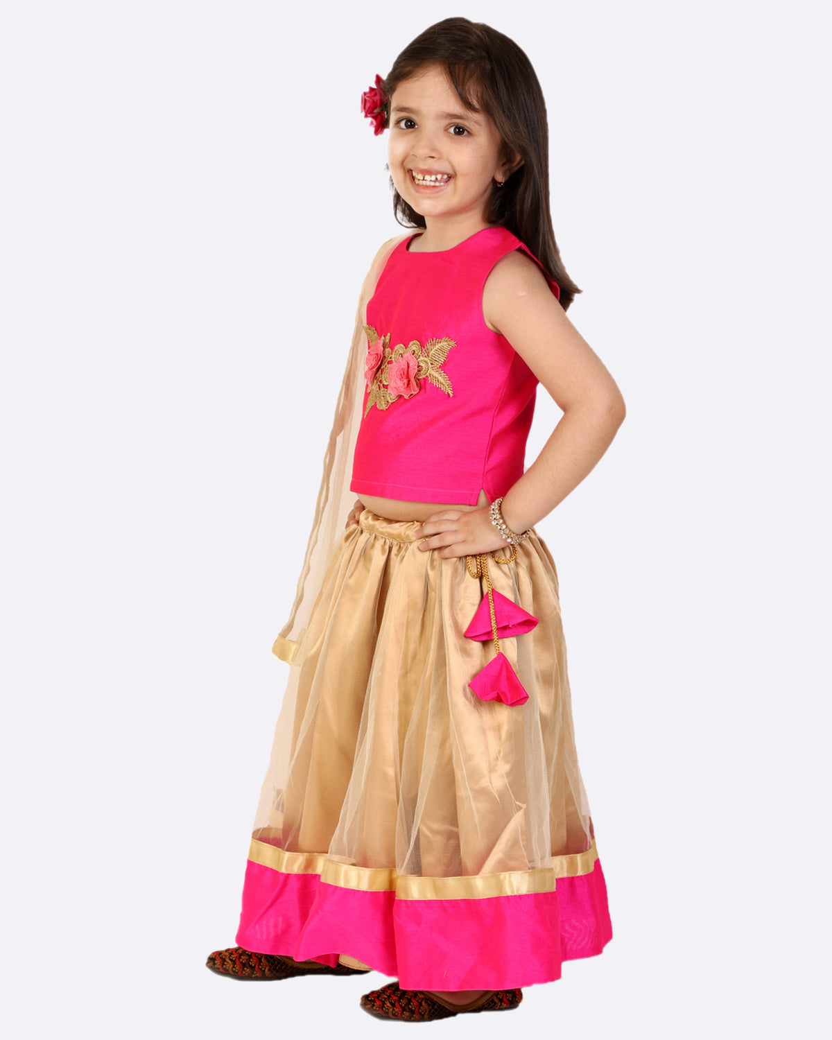Girls Patch Embroidered Lehnga Choli Set With Dupatta (Pink)